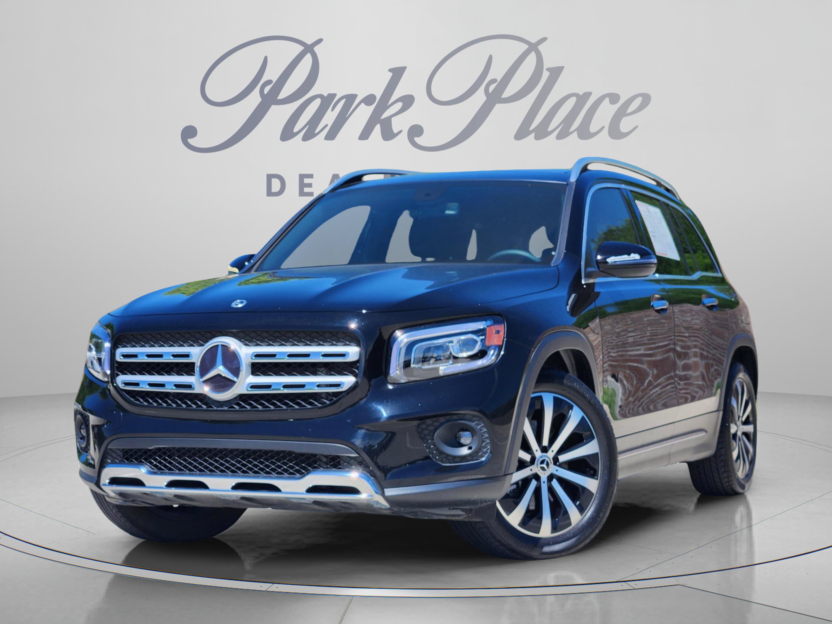 Certified 2023 Mercedes-Benz GLB 250 4MATIC image 1