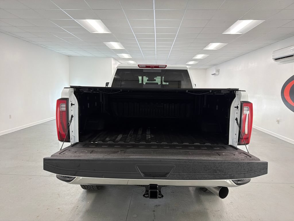 Used 2026 GMC Sierra 2500 SLT w/ SLT Premium Package AWD/4WD image 9