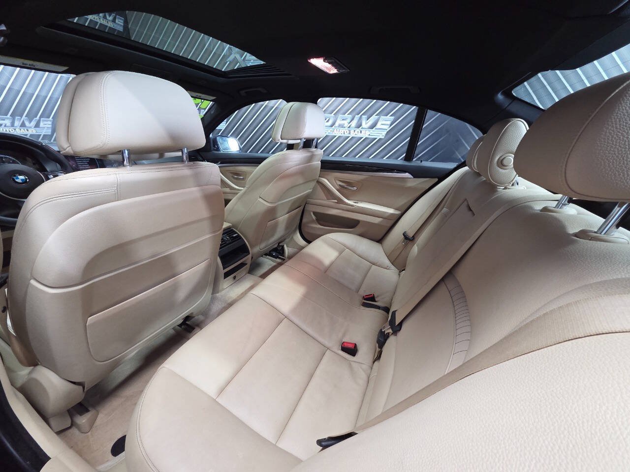 Used 2014 BMW 528i Sedan RWD image 28
