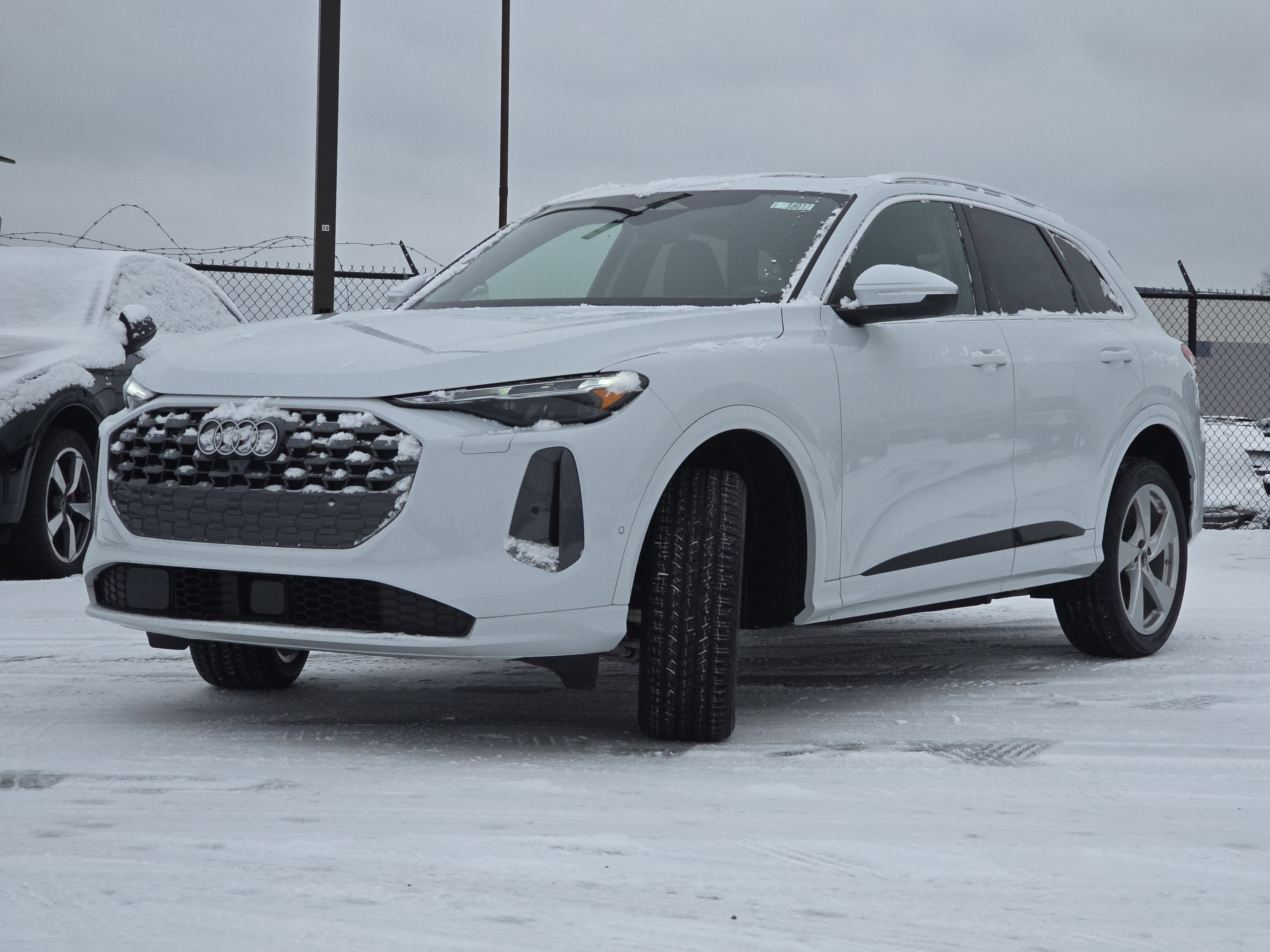 New 2025 Audi Q5 Premium Plus image 3