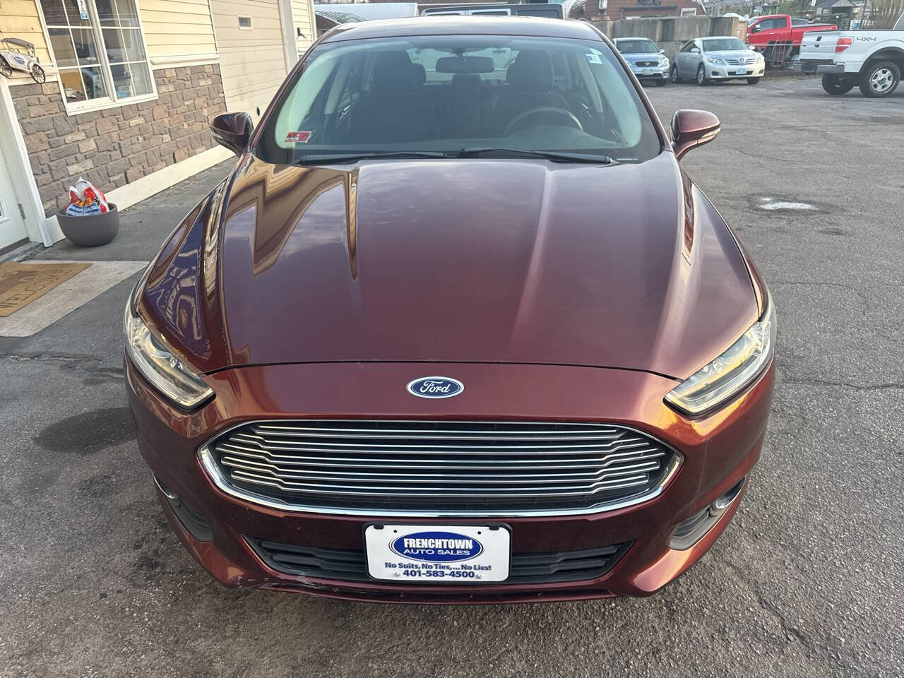 Used 2015 Ford Fusion SE w/ Equipment Group 201A image 4