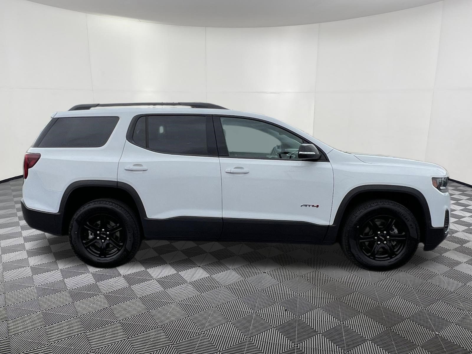 Used 2023 GMC Acadia AT4 AWD/4WD image 7
