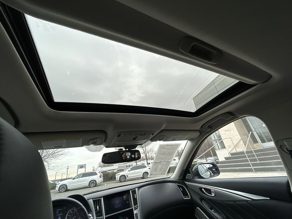 Certified 2022 INFINITI Q50 Luxe w/ Cargo Package image 24