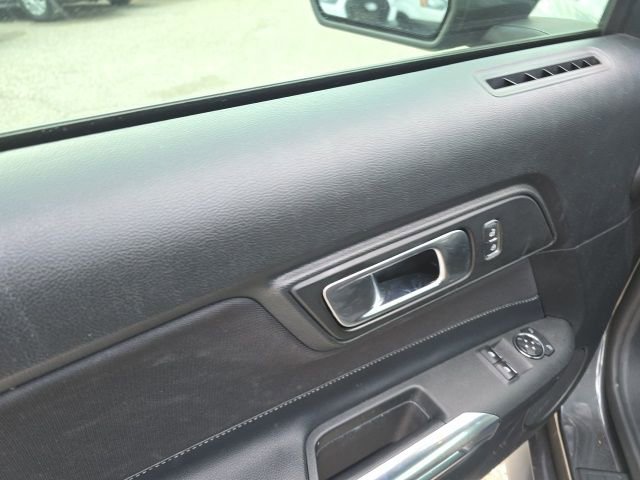 Used 2020 Ford Mustang GT w/ Black Accent Package image 9