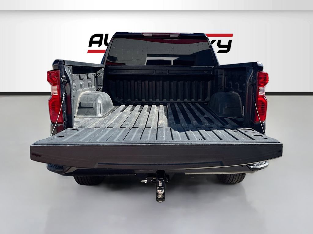 Used 2023 Chevrolet Silverado 1500 Custom Trail Boss w/ LPO, Dark Essentials Package image 24
