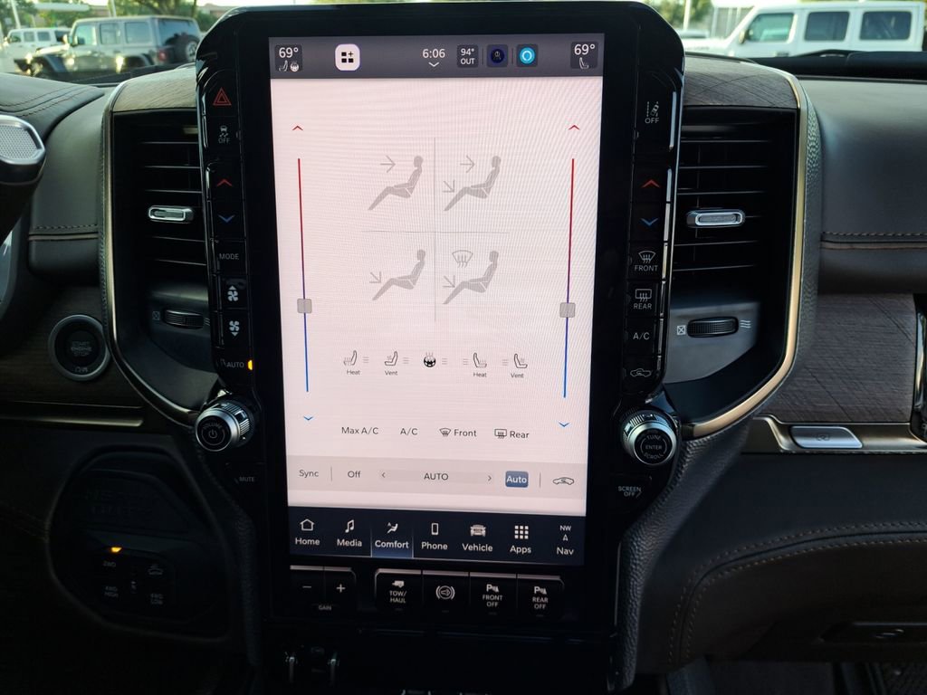 New 2026 RAM 2500 Limited image 4