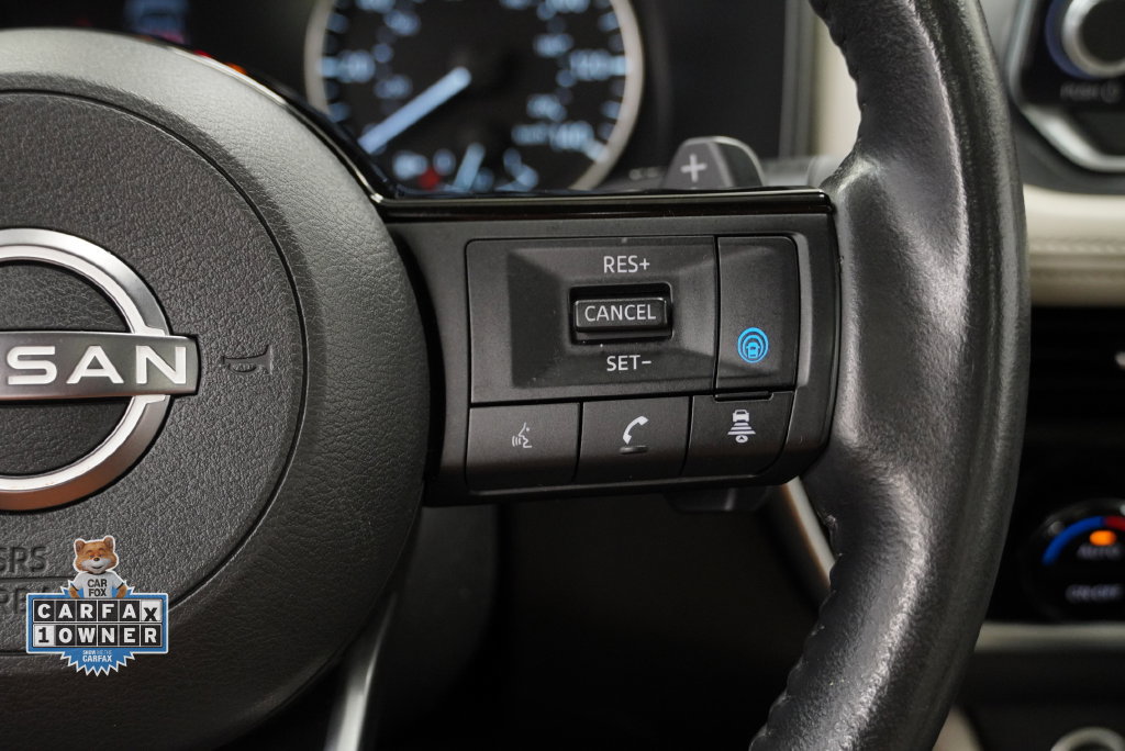 Used 2023 Nissan Rogue SL AWD/4WD image 32