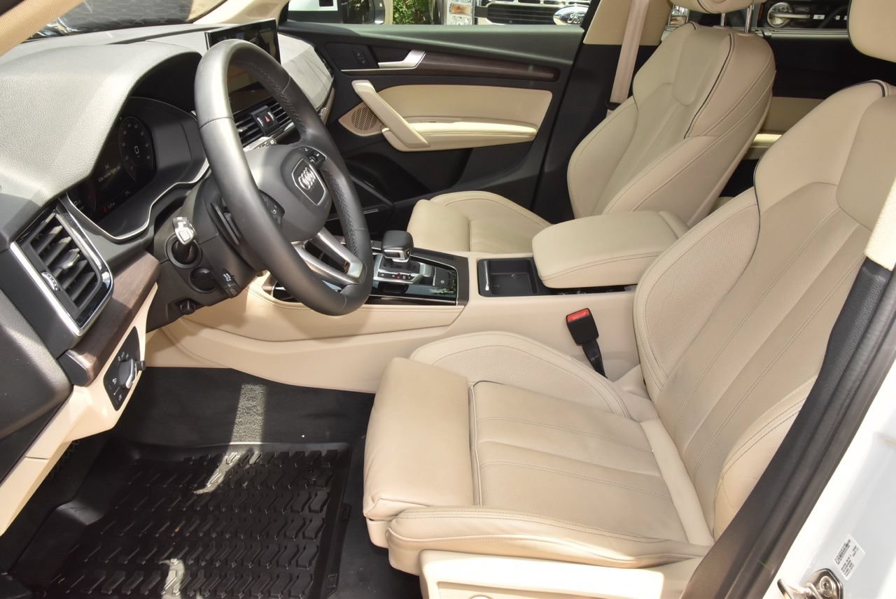 Used 2022 Audi Q5 2.0T Premium Plus w/ Premium Plus Package AWD/4WD image 13