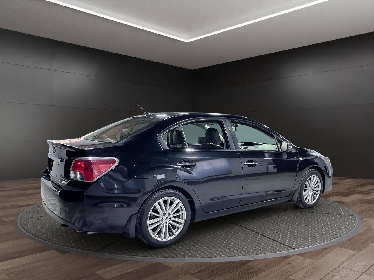 Used 2015 Subaru Impreza 2.0i Limited AWD/4WD image 8