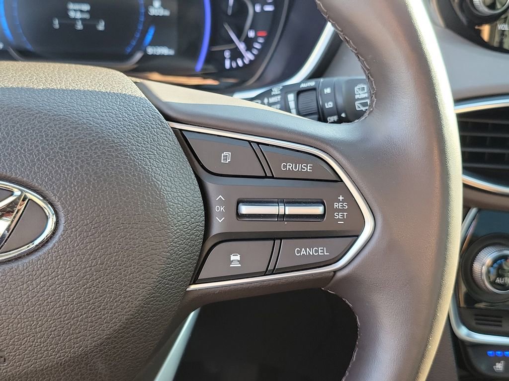 Used 2020 Hyundai Santa Fe Limited image 6