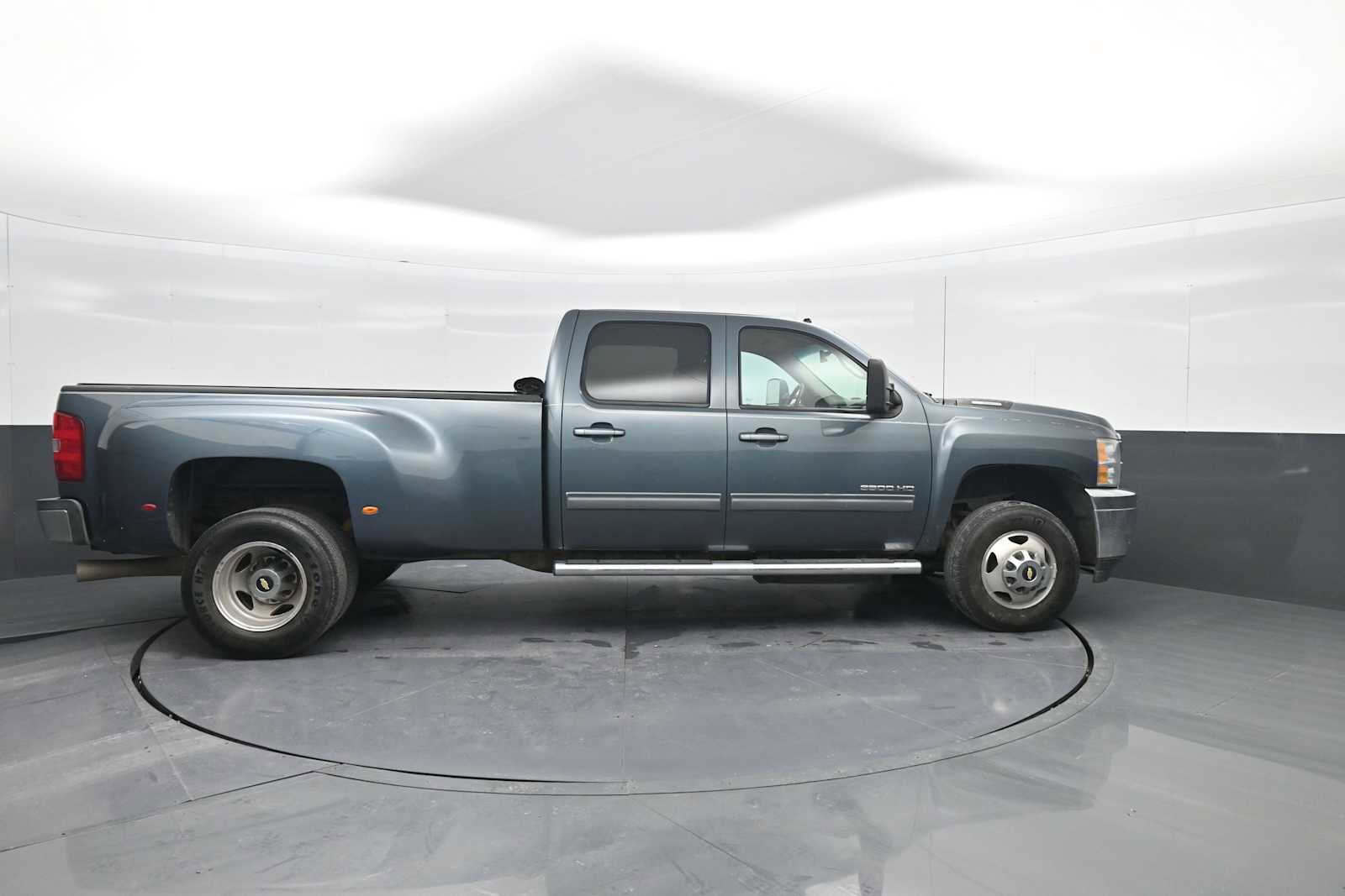 Used 2012 Chevrolet Silverado 3500 LTZ image 9