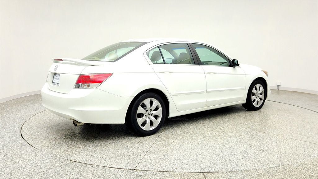 Used 2010 Honda Accord EX-L image 5