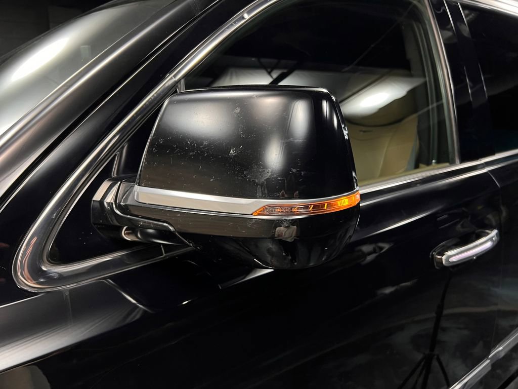 Used 2020 Cadillac Escalade Platinum AWD/4WD image 37