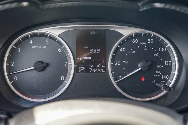 Used 2023 Nissan Versa S w/ Trunk Package image 23