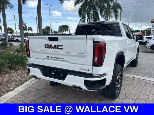 Used 2025 GMC Sierra 1500 AT4 w/ Technology Package AWD/4WD image 6