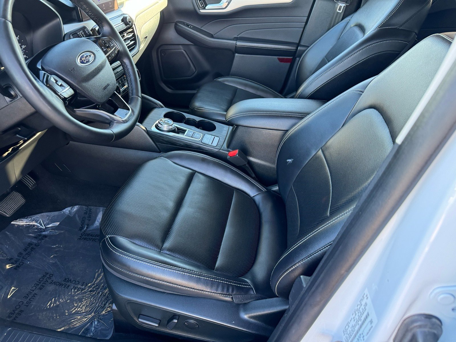 Used 2022 Ford Escape SEL image 15