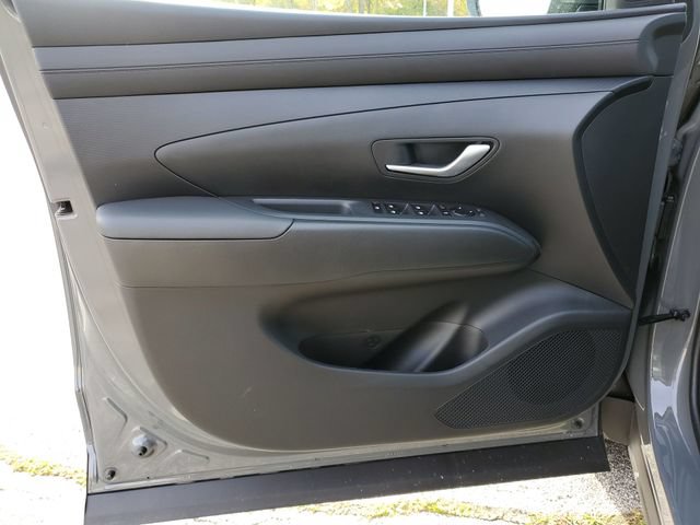 Used 2025 Hyundai Santa Cruz SEL AWD/4WD image 28