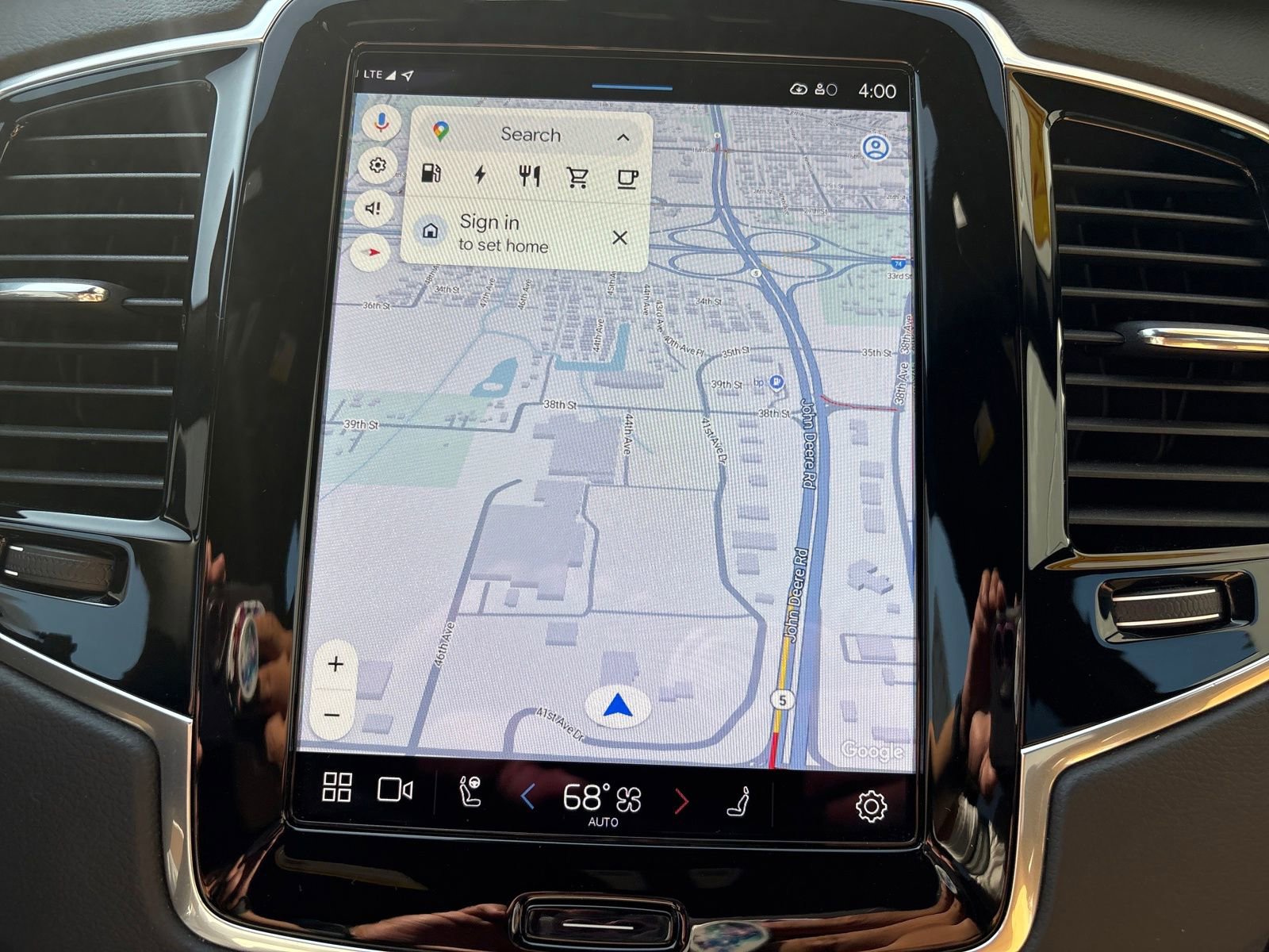 Certified 2025 Volvo XC90 T8 Ultra w/ Protection Package Premier image 23