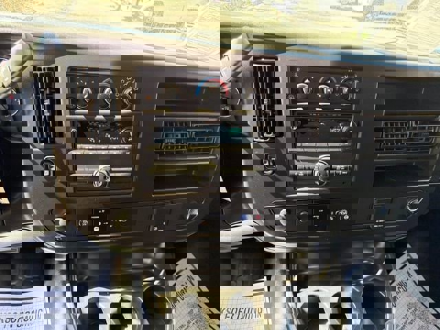 Used 2024 GMC Savana 2500 w/ Driver Convenience Package image 18