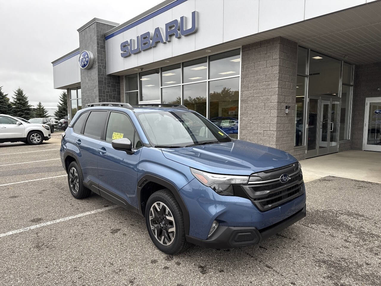 Certified 2025 Subaru Forester Premium w/ Convenience Package #1