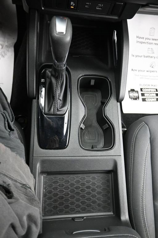 Used 2023 Nissan Frontier SV w/ Midnight Edition Package image 17