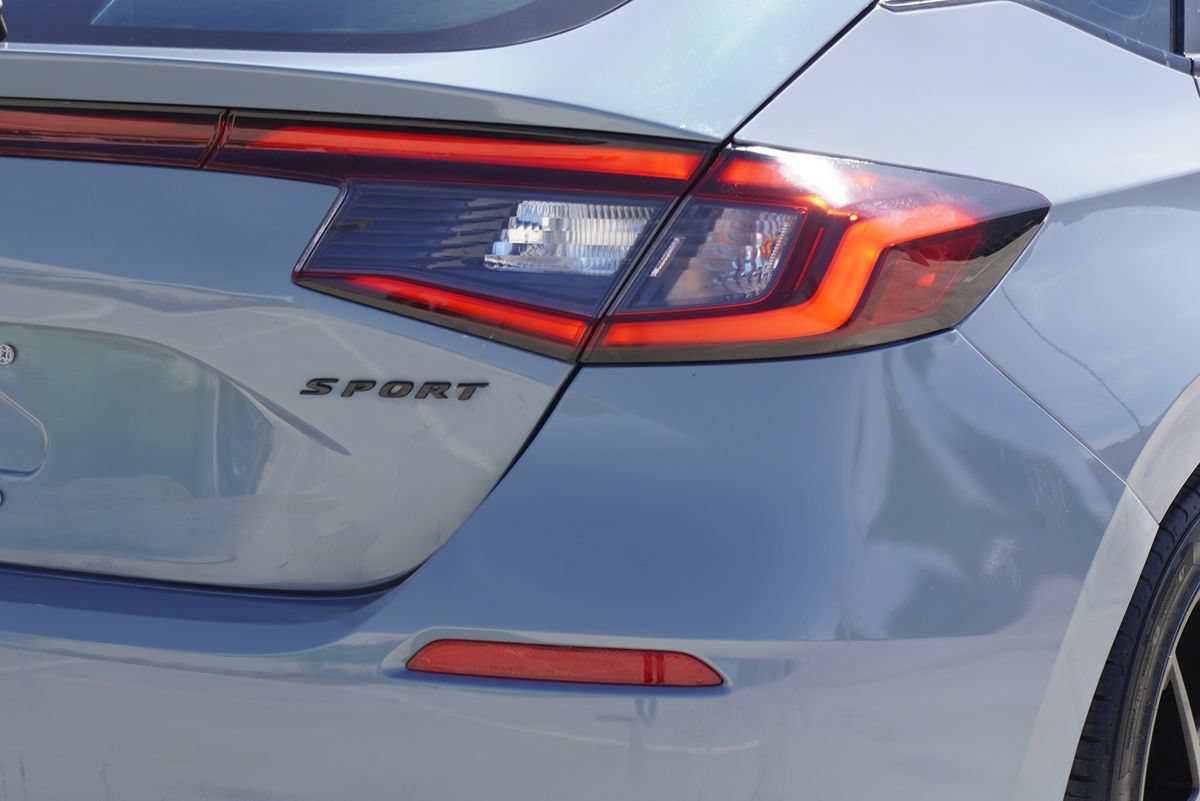 Used 2022 Honda Civic Sport image 9