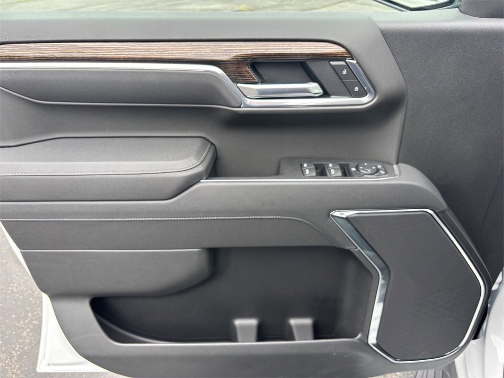 New 2026 GMC Sierra 1500 Elevation w/ Elevation Select Package image 13