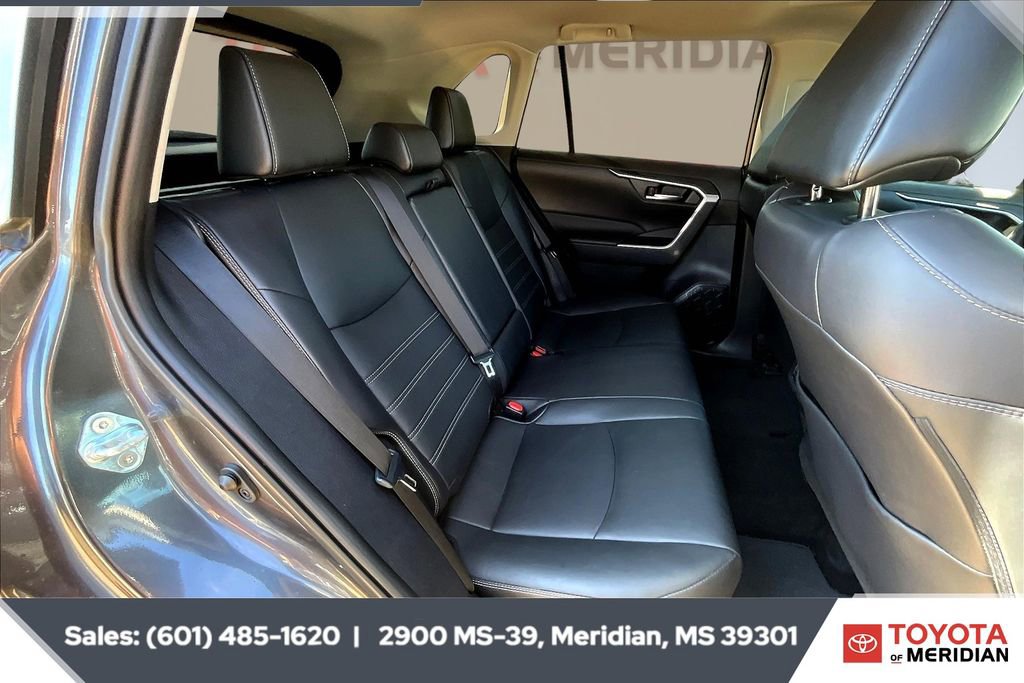 Used 2024 Toyota RAV4 XLE Premium image 20