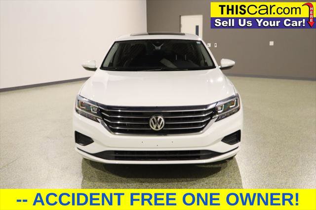 Used 2021 Volkswagen Passat 2.0T SE w/ Luggage Net & Mats Package FWD image 2