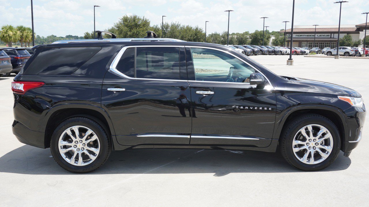 Used 2018 Chevrolet Traverse High Country AWD/4WD image 4