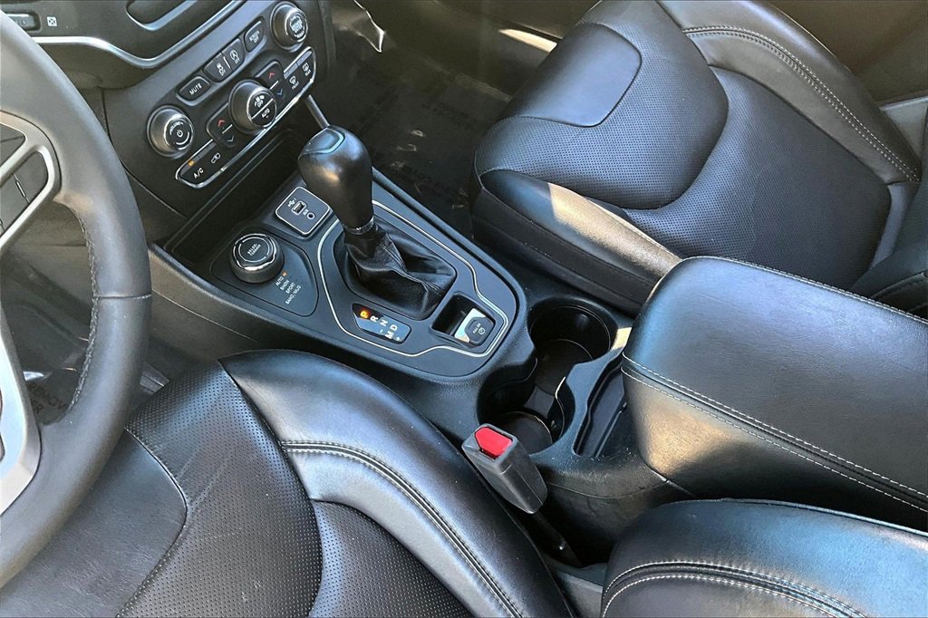 Used 2022 Jeep Cherokee Latitude Lux image 15