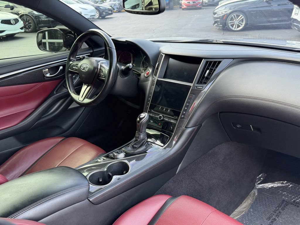 Used 2020 INFINITI Q60 Red Sport 400 AWD/4WD image 20