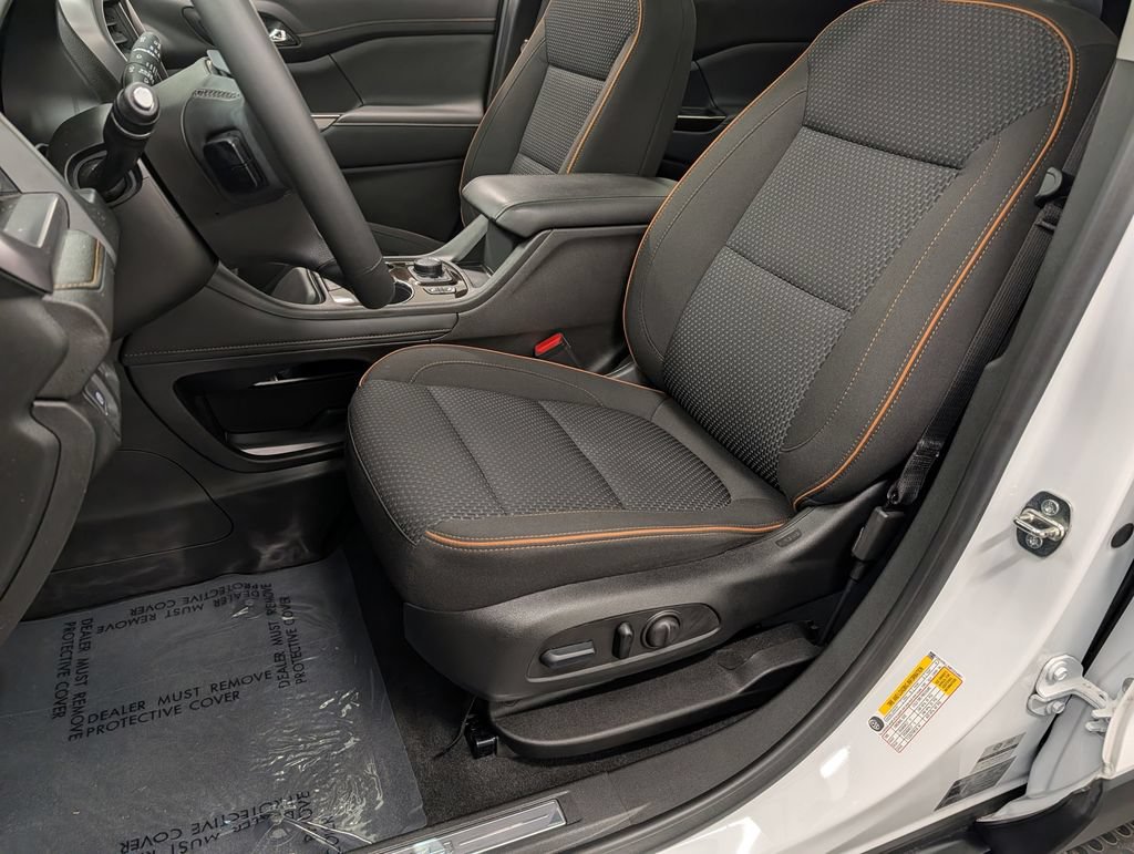 Used 2023 GMC Acadia AT4 AWD/4WD image 13