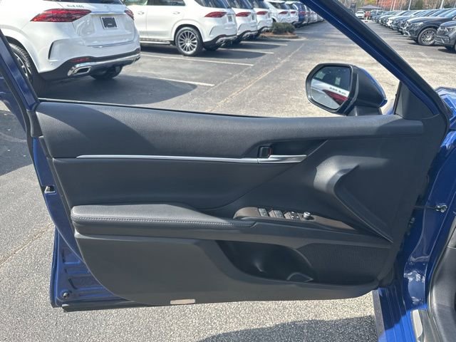 Used 2023 Toyota Camry XLE image 17