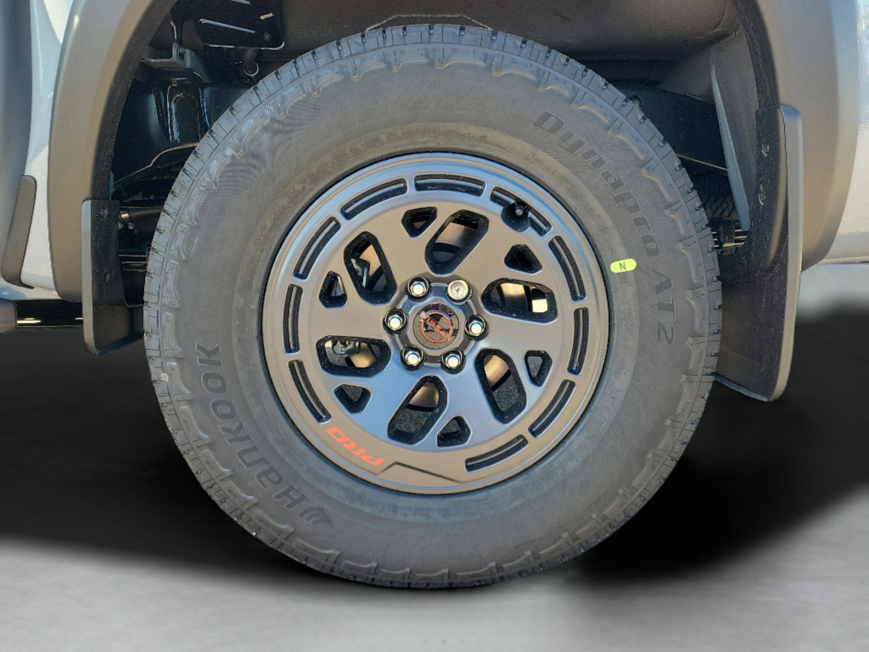 New 2026 Nissan Frontier PRO-4X w/ Pro-4x Convenience Package AWD/4WD image 34