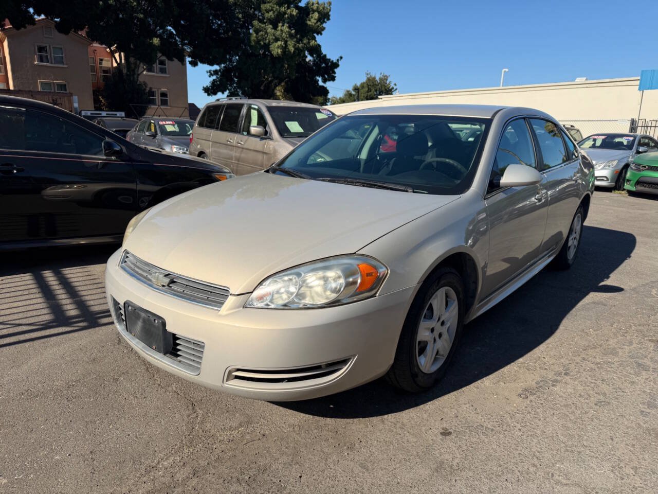 Used 2009 Chevrolet Impala LS FWD image 1