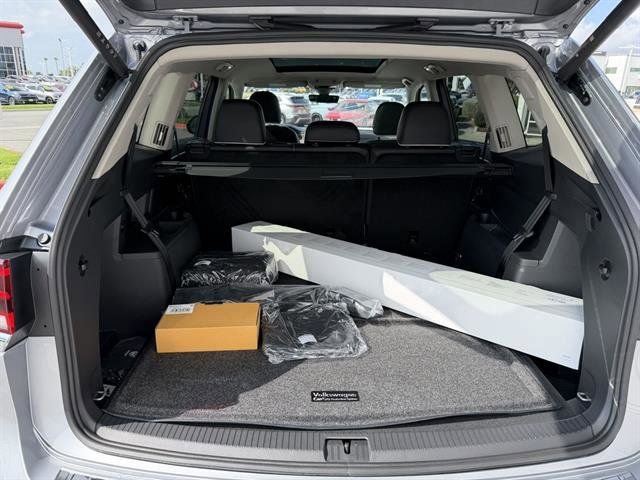 New 2026 Volkswagen Atlas SEL Premium R-Line image 31