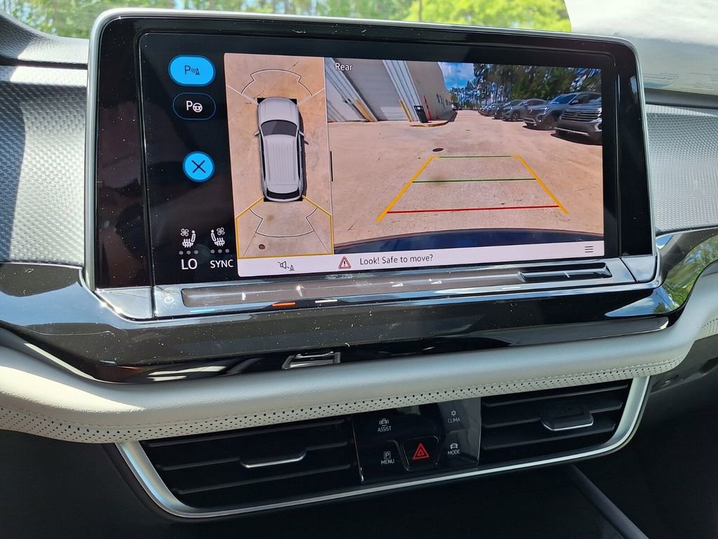 New 2025 Volkswagen Atlas Cross Sport SEL Premium R-Line image 15