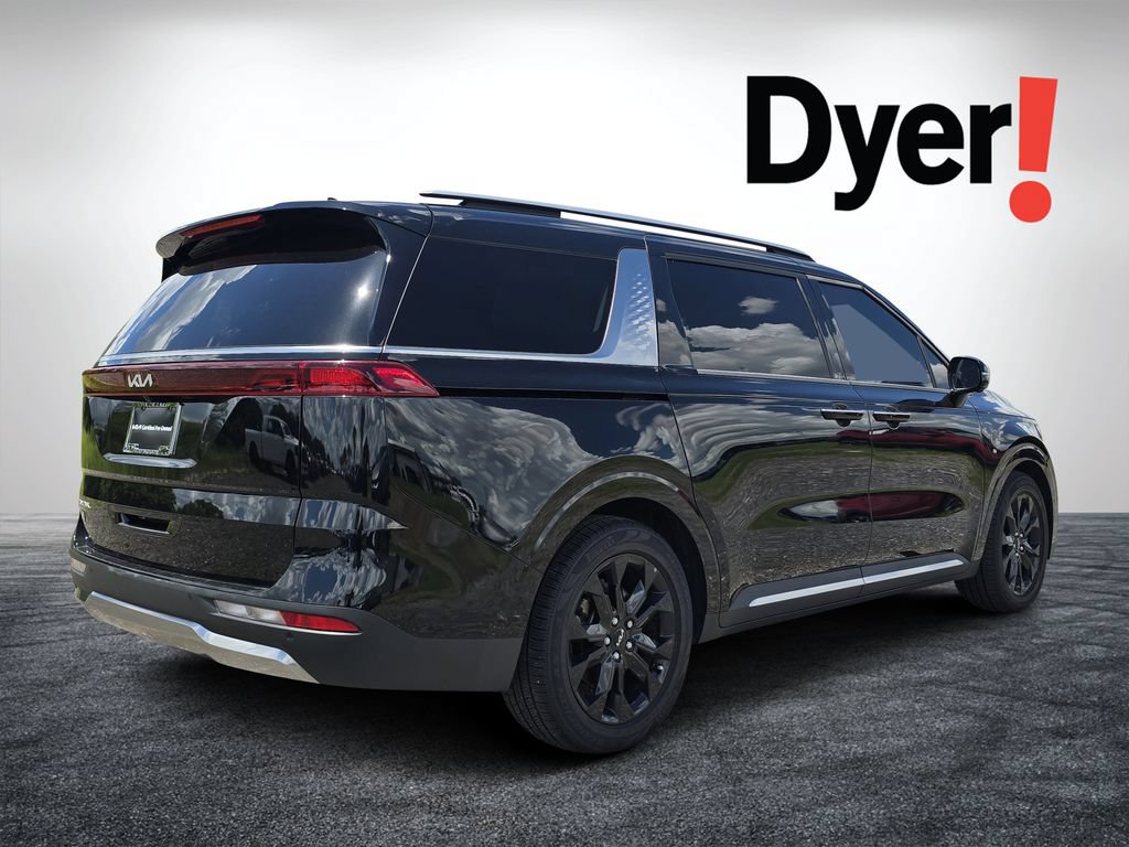 Certified 2024 Kia Carnival SX FWD image 5
