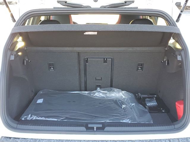 New 2026 Volkswagen GTI SE image 7