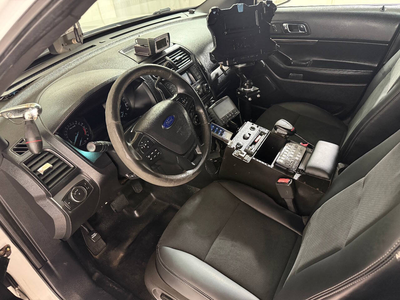 Used 2017 Ford Explorer 4WD Police Interceptor image 63