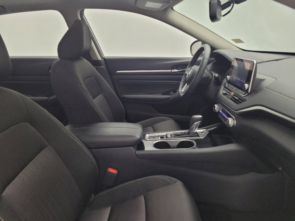 Used 2020 Nissan Altima 2.5 SV FWD image 21