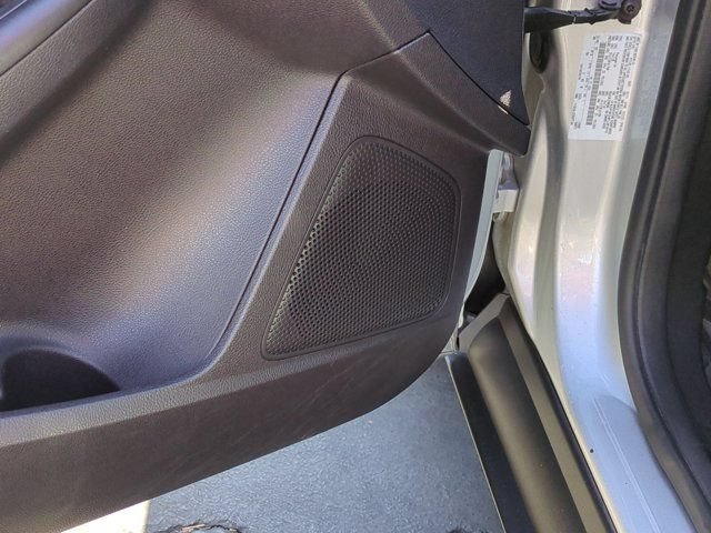 Used 2015 Ford Focus SE FWD image 16