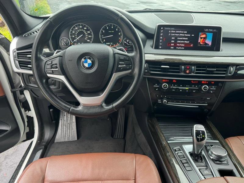 Used 2018 BMW X5 sDrive35i RWD image 10