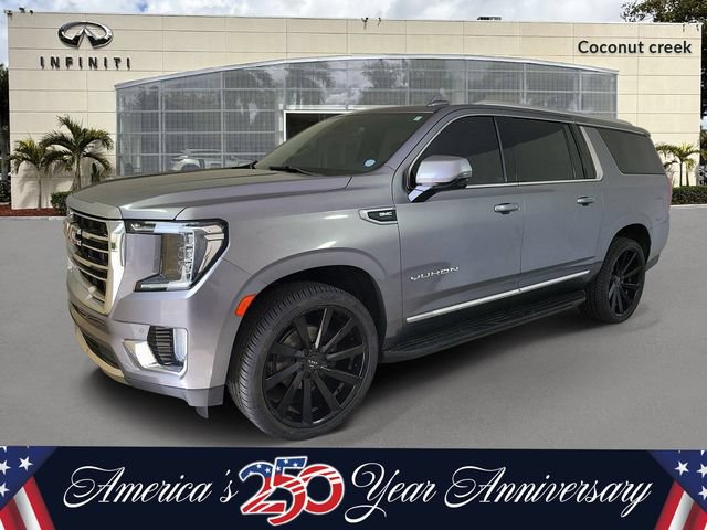 Used 2022 GMC Yukon XL SLT w/ SLT Premium Package AWD/4WD image 2