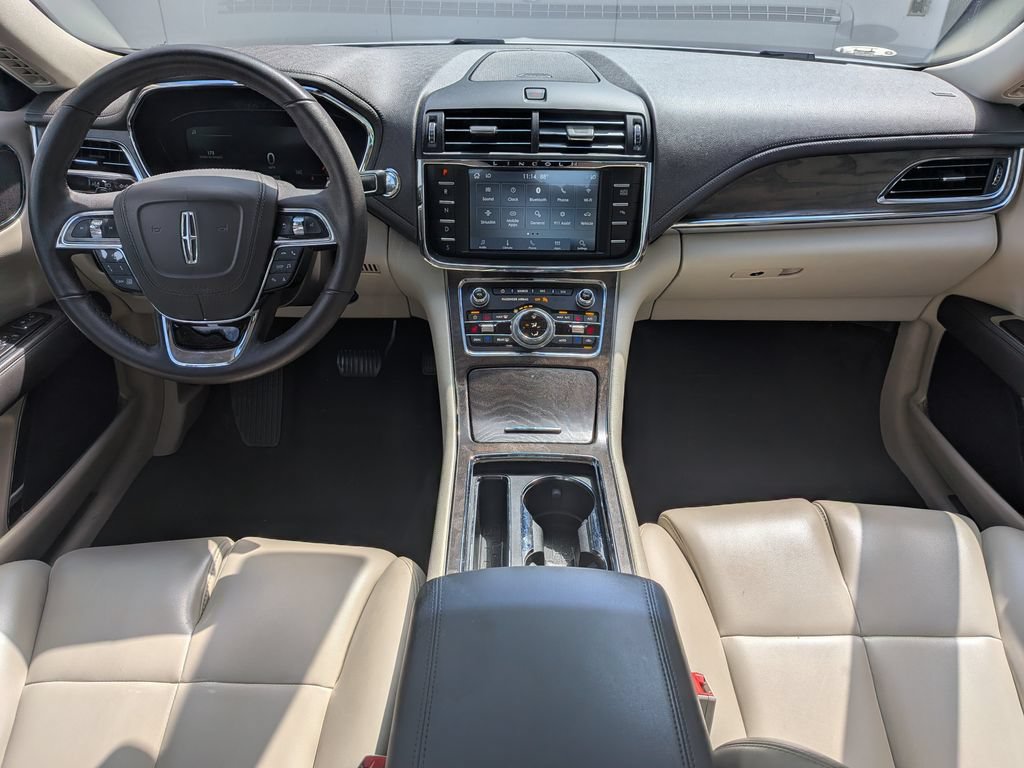Used 2019 Lincoln Continental Premiere FWD image 15