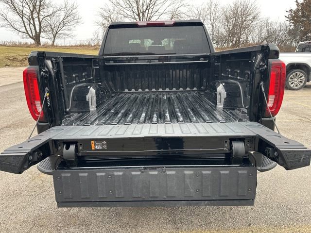 Used 2025 GMC Sierra 1500 SLT image 15
