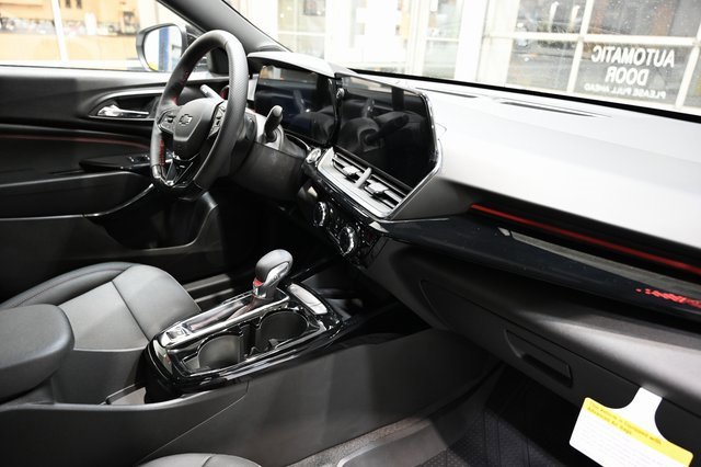 New 2026 Chevrolet Trax RS w/ Sunroof Package image 13