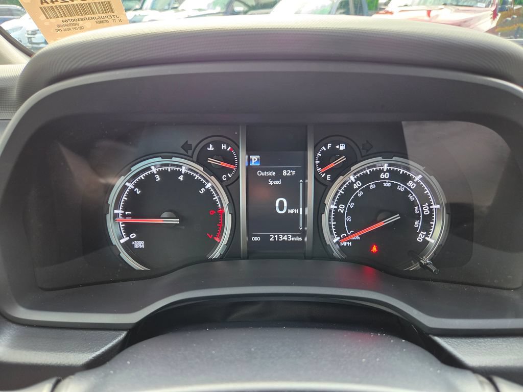 Used 2024 Toyota 4Runner TRD Off-Road AWD/4WD image 28