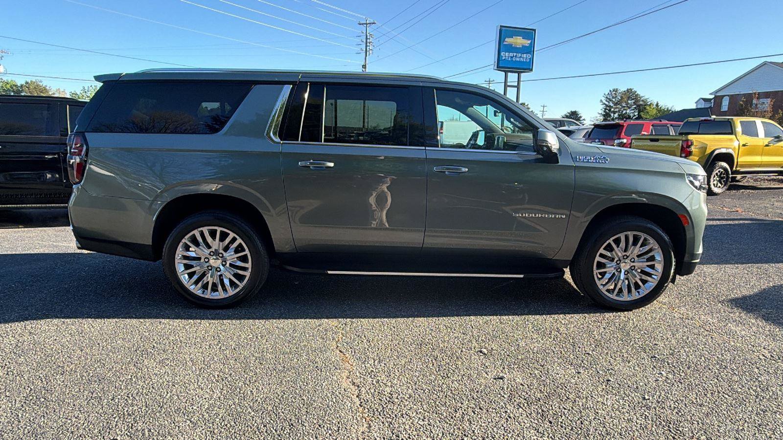 Used 2024 Chevrolet Suburban High Country w/ Max Trailering Package AWD/4WD image 4